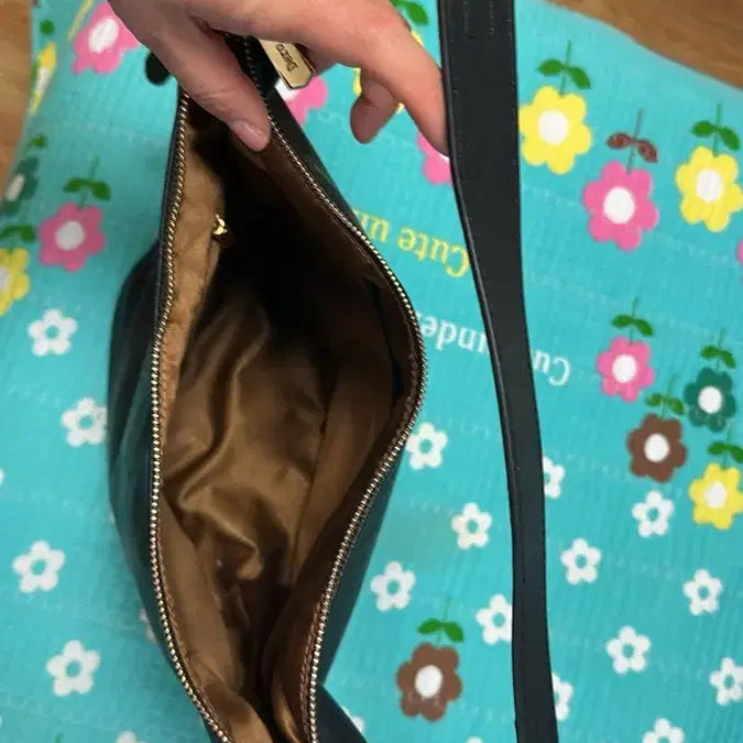 [BUNJANG] Family Black Shoulder Bag / 가족 블랙 숄더백