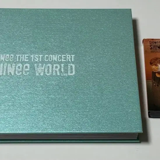 [BUNJANG] SHINee SHINee World I Concert Live Album + Photobook Bundle Set / 샤이니 샤이니월드1 콘서트 떡국콘 라이브 앨범+포토북 일괄