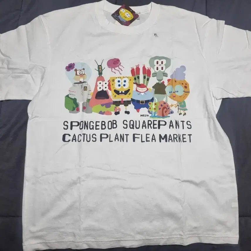 [BUNJANG] Uniqlo SpongeBob White T-Shirt XL / 유니클로 스펀지밥 흰색반팔티 XL 미사용품