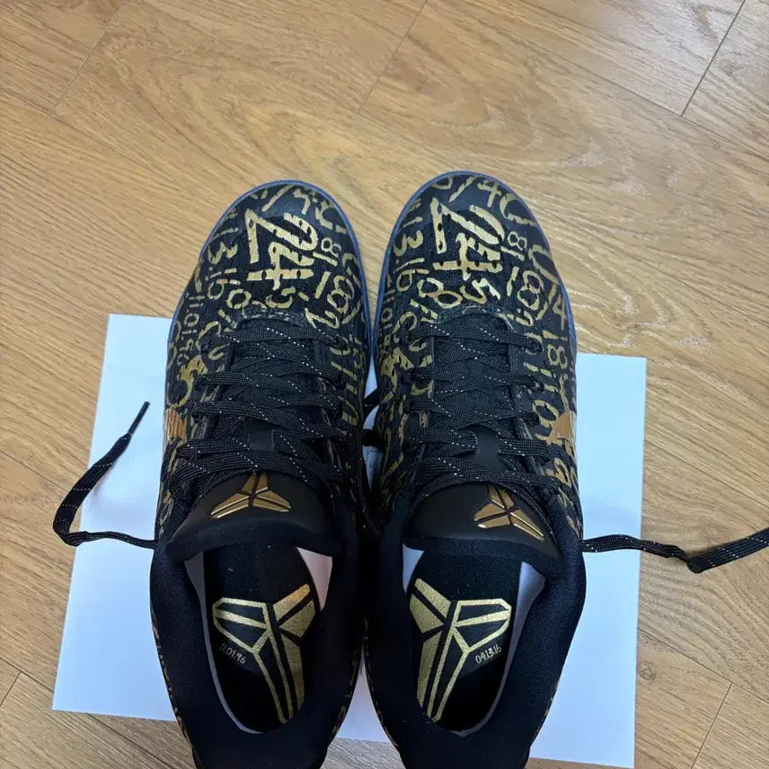 [BUNJANG] Nike Kobe 11 Protro Basketball Shoes / 코비11 프로트로 270