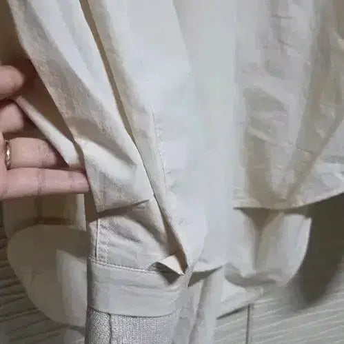 [BUNJANG] System Ivory Oversized Fit Blouse / 한섬 시스템 오버핏 블라우스