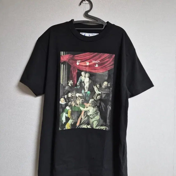 [BUNJANG] Off-White Black Painting T-Shirt / 오프화이트 블랙 페인팅 반팔 티셔츠