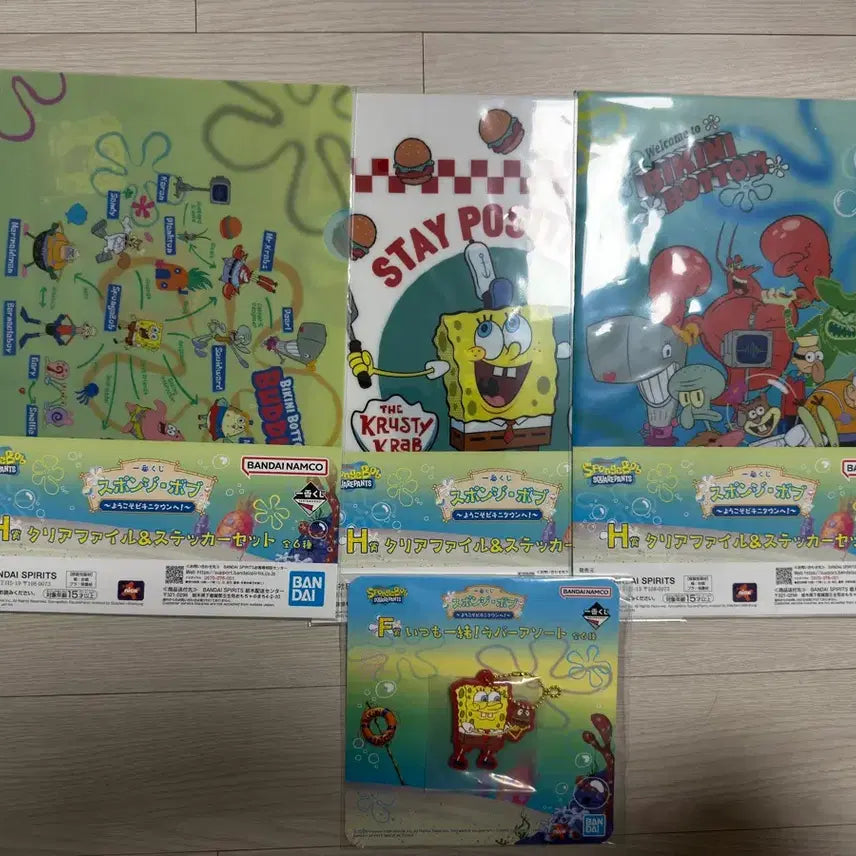 [BUNJANG] SpongeBob Ichiban Kuji Clear File &amp; Sticker Set with Keychain / 제일복권 스폰지밥 H상 클리어파일 &amp; 스티커 3개 + F상 열쇠고리 판매