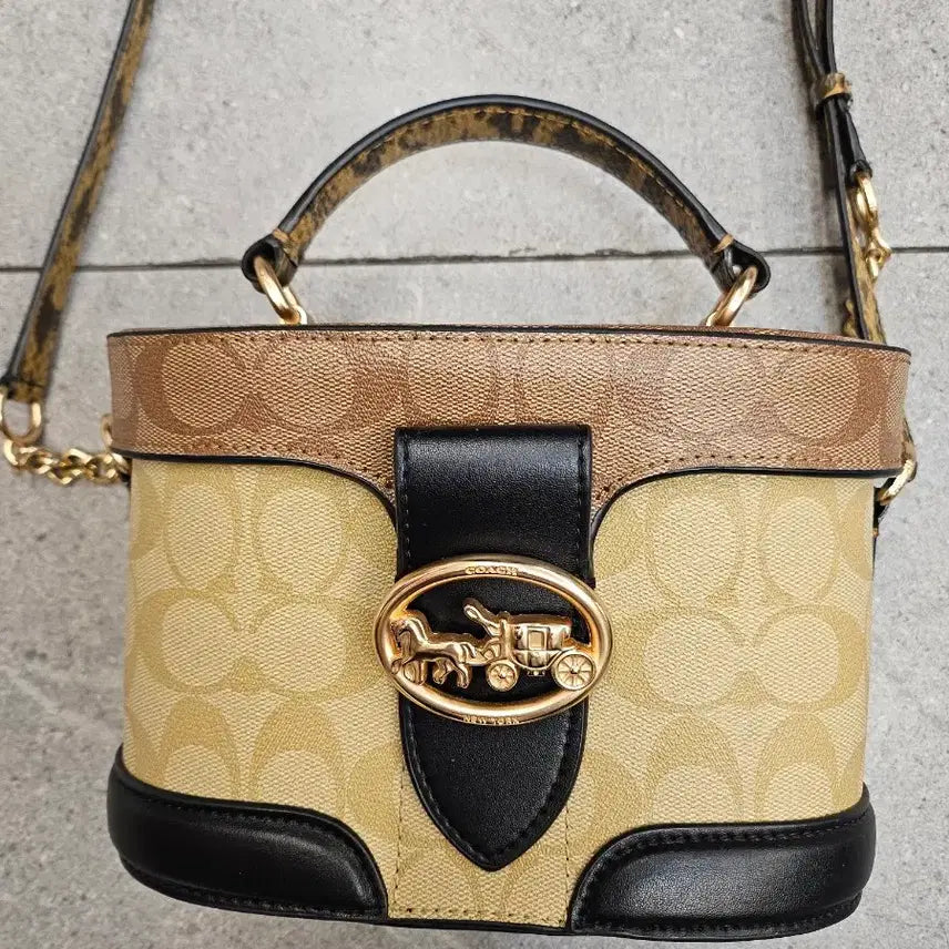 [BUNJANG] COACH Georgie Small Crossbody Bag / 코치COACH조지 젬 크로스바디백