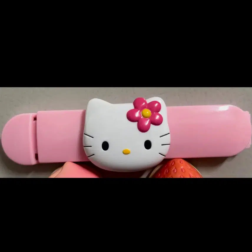 [BUNJANG] Classic Kawaii Hello Kitty Clip / 고전 카오하나 키티 클립