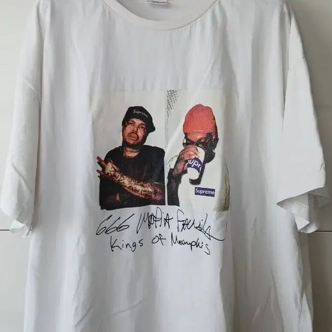 [BUNJANG] Supreme Three 6 Mafia T-Shirt White / 슈프림 Three 6 Mafia 티셔츠 화이트 사용감있음