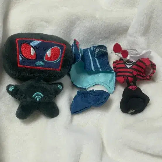 [BUNJANG] HasBeenHotel Vox Unofficial Doll / ~10일까지) 해즈빈호텔 복스 비공식 10cm 인형