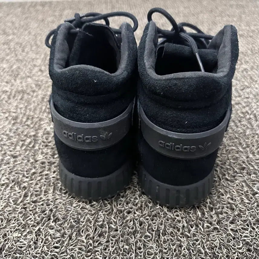 [BUNJANG] Adidas Tubular Invader Strap Black Shoes (270 Size) / 아디다스 튜블라 인베이더 스트랩 블랙 신발 270사이즈