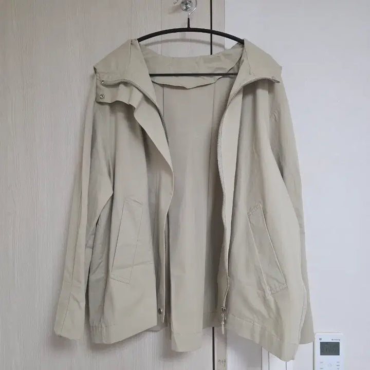 [BUNJANG] Contrast Sleeve Hooded Oversized Jacket / 소매배색 후드 오버핏 자켓 새상품