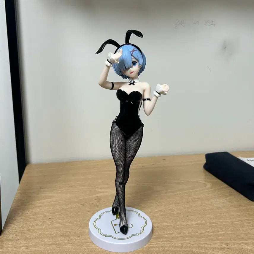 [BUNJANG] Re:Zero Rem Bunny Girl Figure / 리제로 렘 바니걸 피규어 박스 o