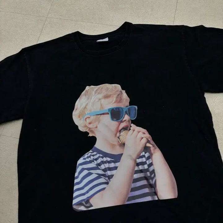 [BUNJANG] ACMEDRABI Ice Cream Kid Printing Short Sleeve T-Shirt / 아크메드라비 아이스크림 키드 프린팅 반팔티