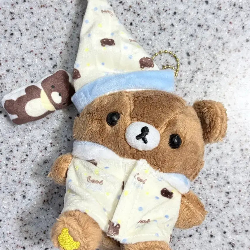 [BUNJANG] Chairoikoguma Pajamas Keychain / 차이로이코구마 키링