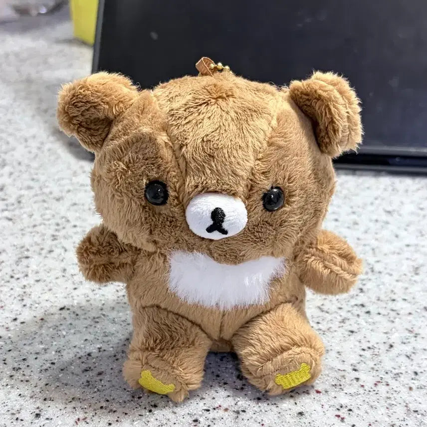 [BUNJANG] Chairoikoguma Pajamas Keychain / 차이로이코구마 키링