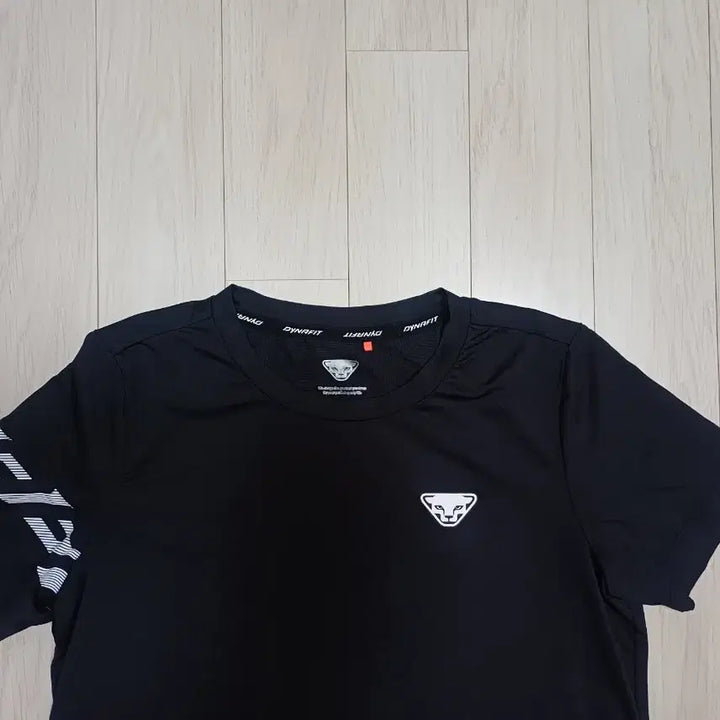 [BUNJANG] Dynafit Logo Print Short Sleeve T-Shirt / 다이나핏 반팔 티셔츠