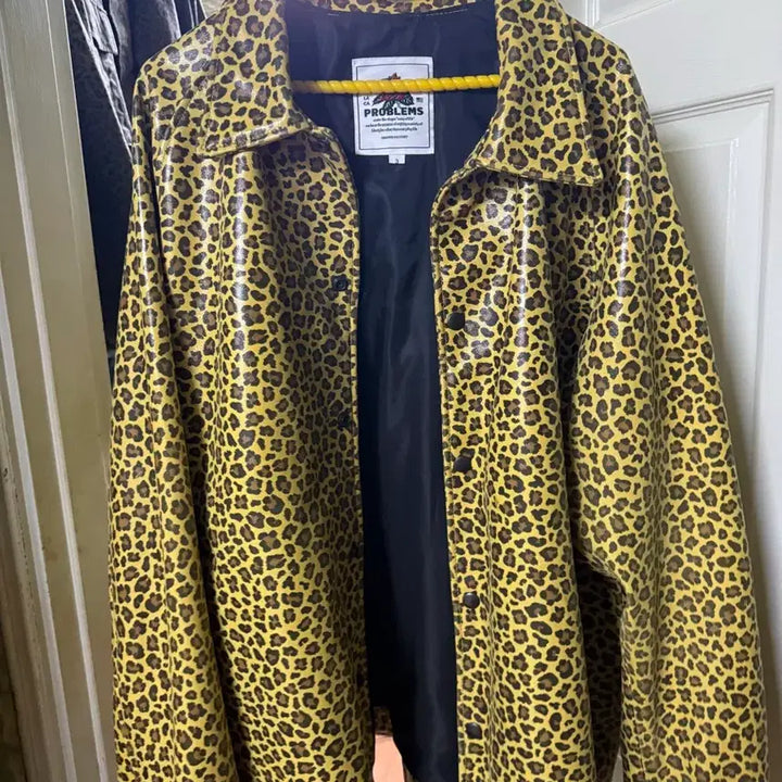 [BUNJANG] Sandpiper Leopard Leather Coach Jacket Size 3 / 샌드파이퍼 레오파드 가죽 코치 자켓 3사이즈