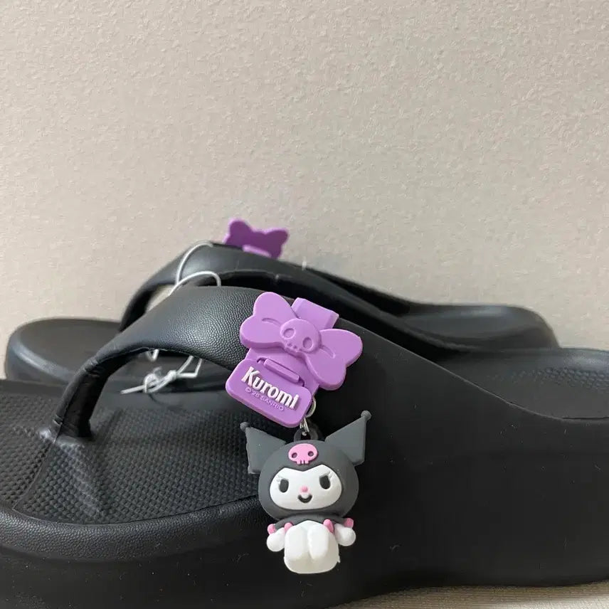 [BUNJANG] Sanrio Kuromi Flip-Flops (240mm) / 새상품) 산리오 쿠로미 쪼리 슬리퍼 240mm