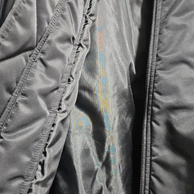 [BUNJANG] Uniqlo Black Bomber Jacket XL / 유니클로의 블랙 항공점퍼 XL