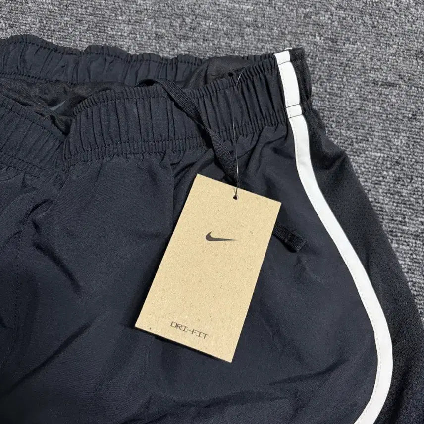 [BUNJANG] Nike Dri-FIT Running Shorts / 나이키 드라이핏 러닝 쇼츠 새상품