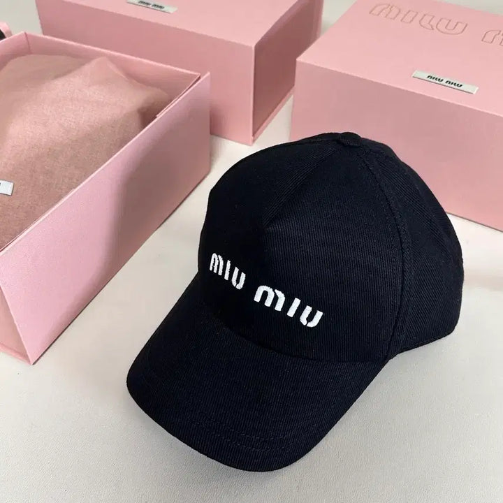 [BUNJANG] Miu Miu Black Baseball Cap / 블랙볼캡