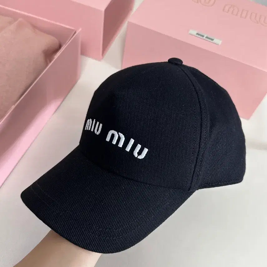 [BUNJANG] Miu Miu Black Baseball Cap / 블랙볼캡