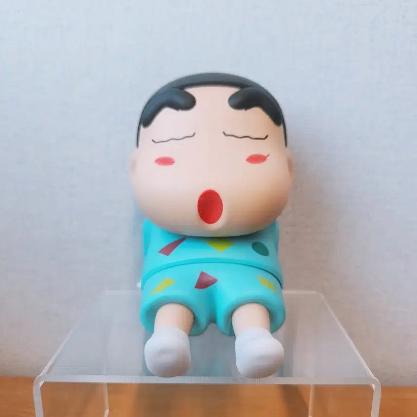 [BUNJANG] Crayon Shin-chan Phone Stand Figure (New) / 새상품 짱구 휴대폰 거치대 피규어 판매합니다!
