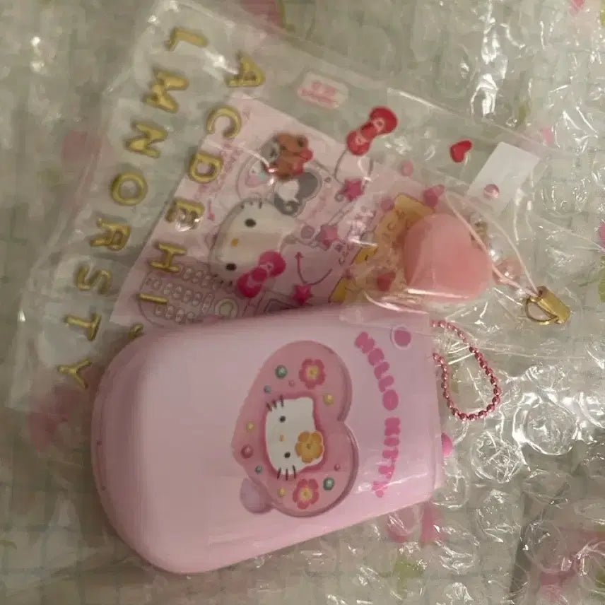 [BUNJANG] Sanrio Hello Kitty Feature Phone / 산리오 헬로키티 피쳐폰