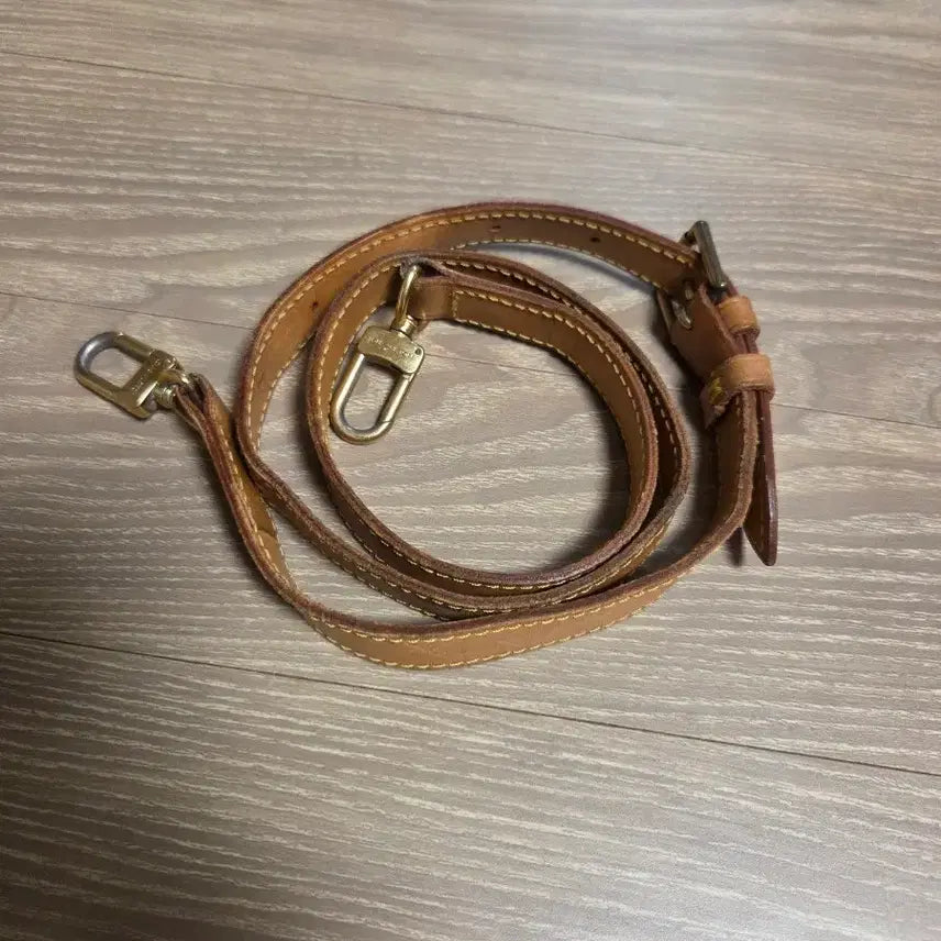 [SOLD OUT] 정품 루이비통 스트랩