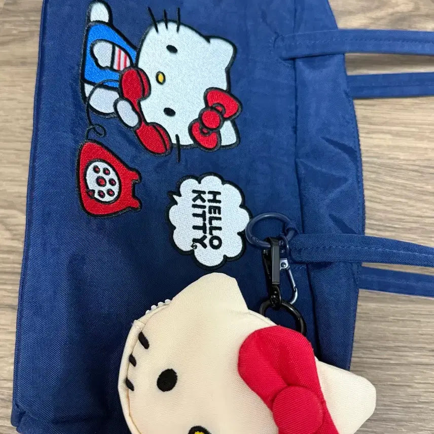 [BUNJANG] Hello Kitty Navy Tote Bag with Bag Charm / 바쿠키티백+키티가방걸이