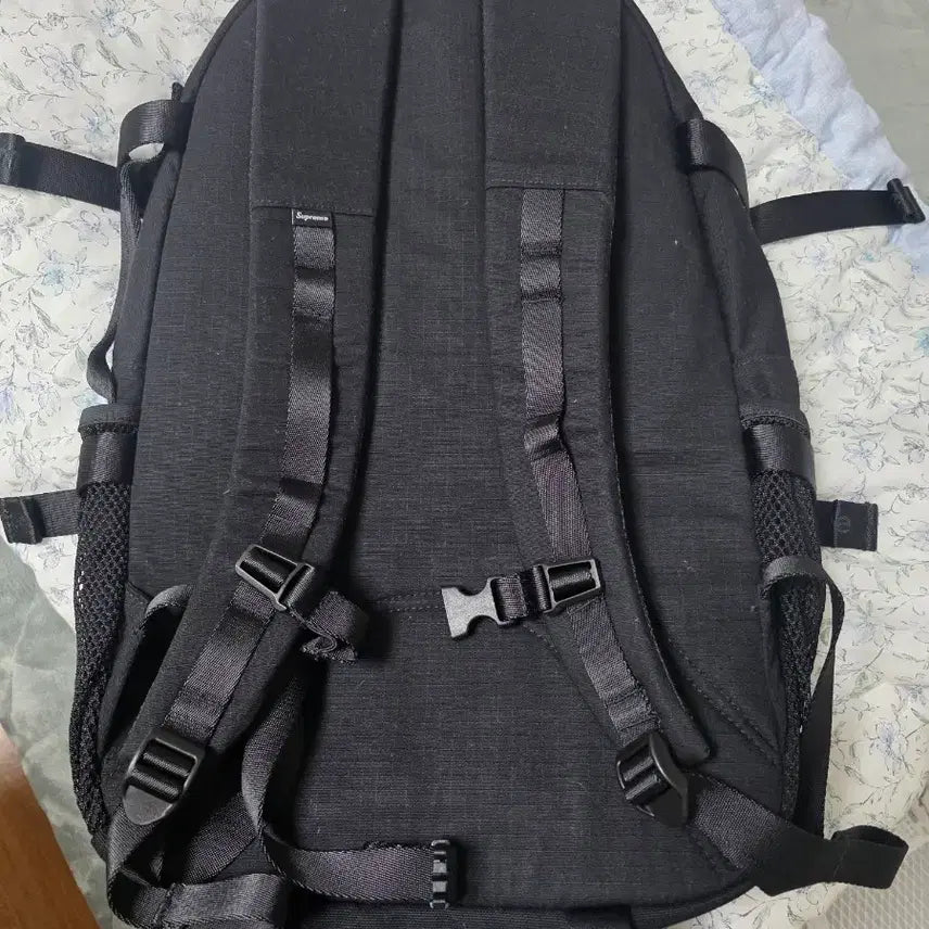 [BUNJANG] Supreme Black Backpack [26ss] / 슈프림 블랙 백팩[26ss]