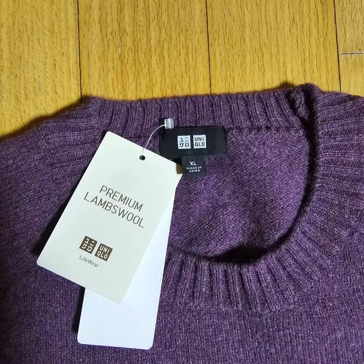 [BUNJANG] Uniqlo Premium Lambswool Crewneck Sweater XL / (새상품) 유니클로 프리미엄 램스울 크루넥 스웨터 xl