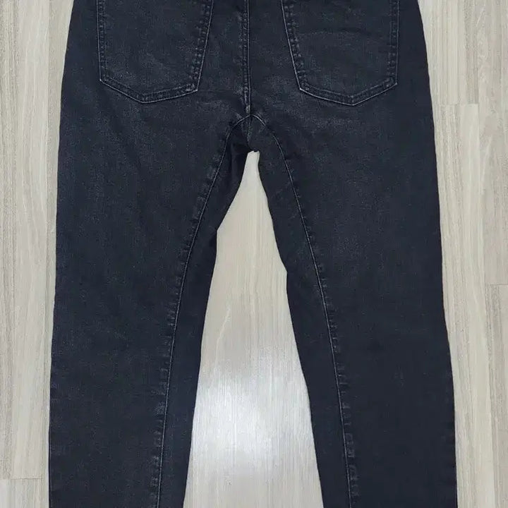 [SOLD OUT] 유니클로(남성용)블랙진(31~32)