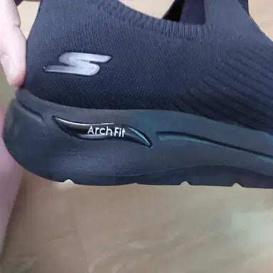 [BUNJANG] Skechers Go Walk Arch Fit Shoes / 스케쳐스 고 워크 아치핏 280 팝니당. 흥정가능