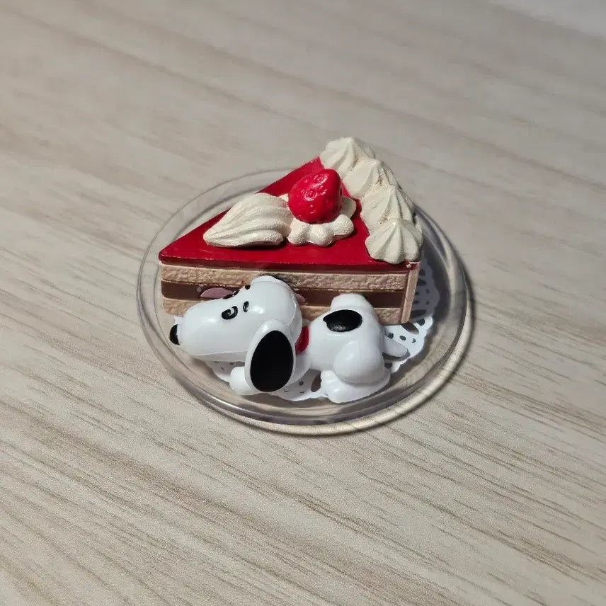 [BUNJANG] Snoopy Yummy Dessert Gacha Bundle Set / 스누피 야미 디저트 가챠 일괄 판매