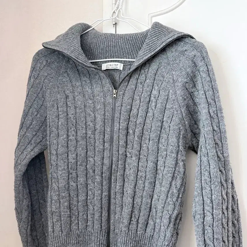 [BUNJANG] 33fieldtrip Twist Zip-Up Knit / 33fieldtrip 꽈배기 집업 니트