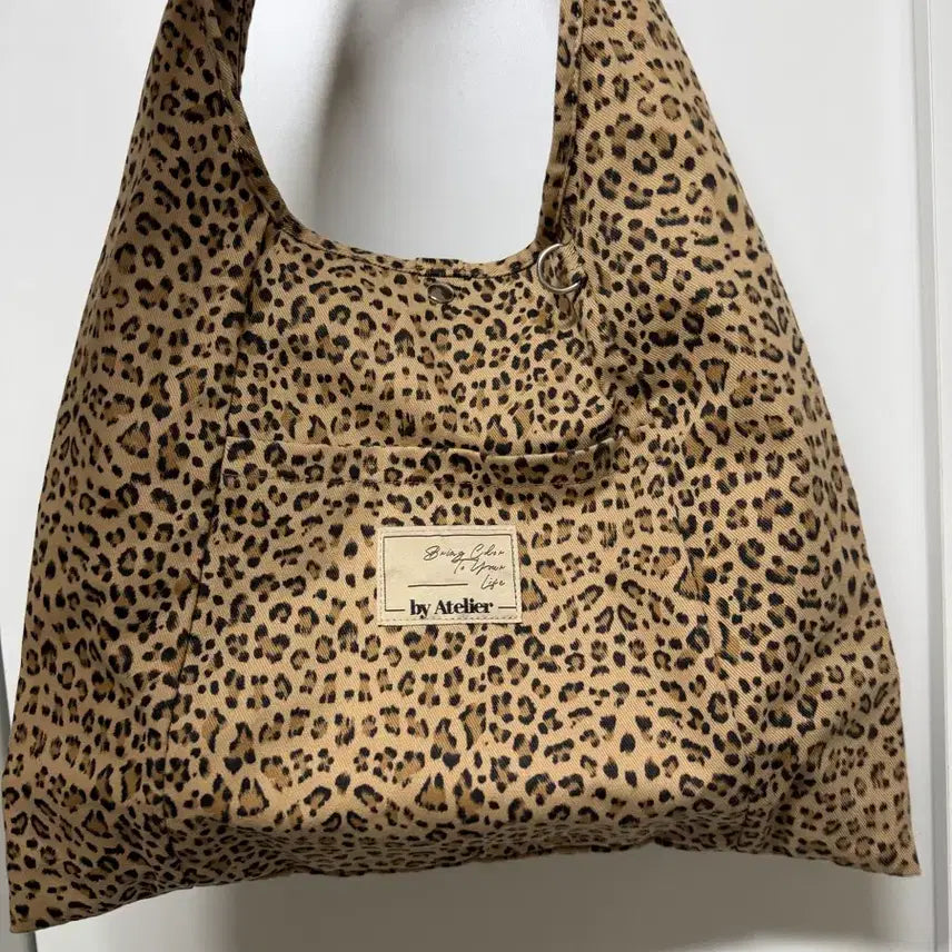 [BUNJANG] Atelier Park Leopard Hobo Bag / 아틀리에파크 레오파드 호보백