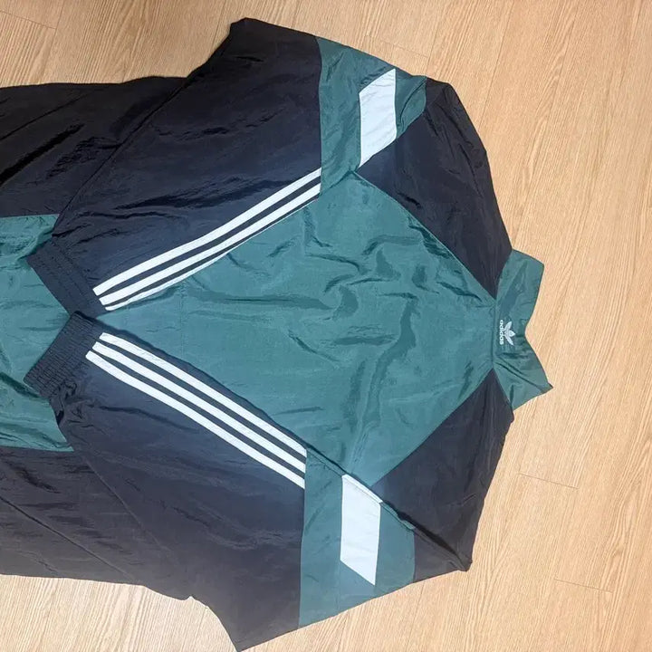 [BUNJANG] Adidas Re-Issue Track Jacket / 아디다스 리카이브 트랙자켓