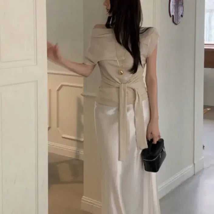 [BUNJANG] Bybangee Satin Skirt Wrap Drape Knit Set / 바이베이지 새틴스커트 랩드레이프 니트 세트가격