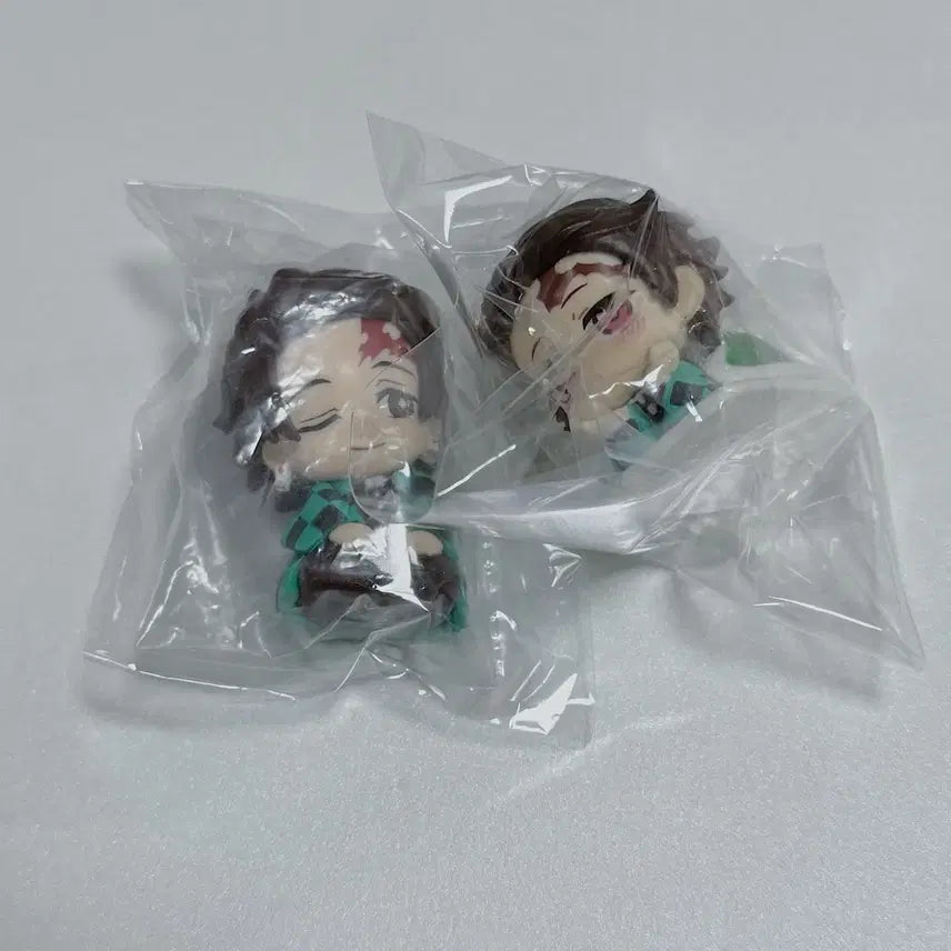 [BUNJANG] Demon Slayer Tanjiro Bundle Set Gacha Figures / [일괄] 귀멸의칼날 어깨쿵, 오네무탄 탄지로 가챠