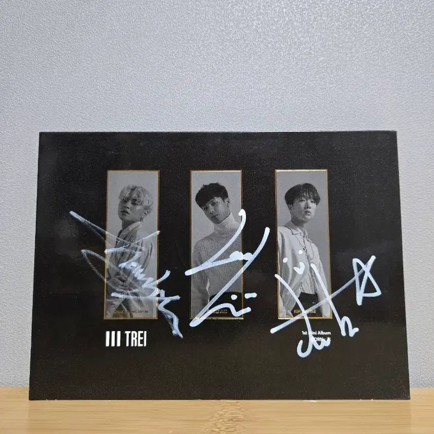 [BUNJANG] TREI 1st Album Born to Be Signed Album / TREI 1st Album 본투비 사인 앨범