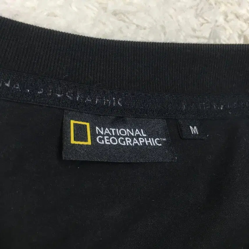 [BUNJANG] National Geographic Pocket T-Shirt / 내셔널지오그래픽 포켓 반팔티 만원샵 EE05