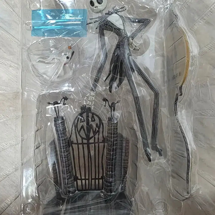 [BUNJANG] Disney Nightmare Before Christmas Ichiban Kuji A Prize Figure / 디즈니 크리스마스의 악몽 이치방쿠지 A상 피규어