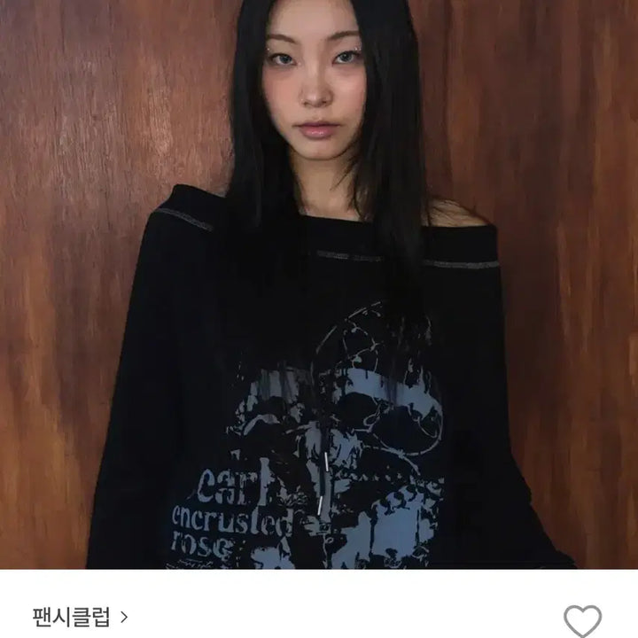[BUNJANG] Fancy Club Pearl Rose Off-Shoulder Top Black / <단종템>팬시클럽 펄 로즈 오프숄더 블랙
