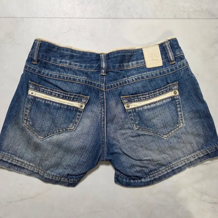 [BUNJANG] JamBangi Blue Denim Hot Pants Shorts / 잠뱅이 청반바지 핫팬츠
