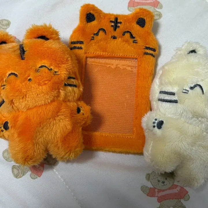[BUNJANG] BTOB Hyunsik Beumbesi Doll, Photocard Holder Bundle Set / 비투비 임현식 범식이인형,포카홀더 일괄