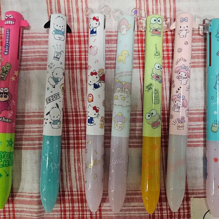 [BUNJANG] Sanrio Characters 2-Color Ballpoint Pen Set / 짱구 키티 케로케로피 포차코 쿠로미 한교동 미미 2색볼펜