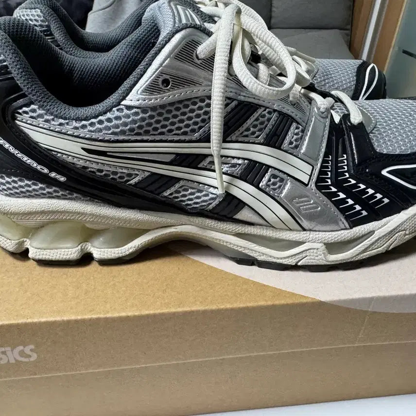 [BUNJANG] Asics Gel-Kayano 14 Black Glacier Grey / 280)아식스 젤카야노 14 블랙 글래시어 그레이 무카야노