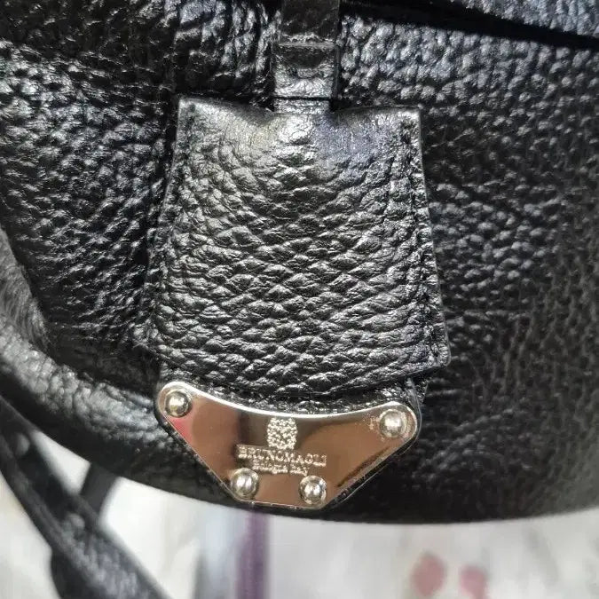 [BUNJANG] Bruno Magli Leather Studded Backpack / 브루노말리  백팩