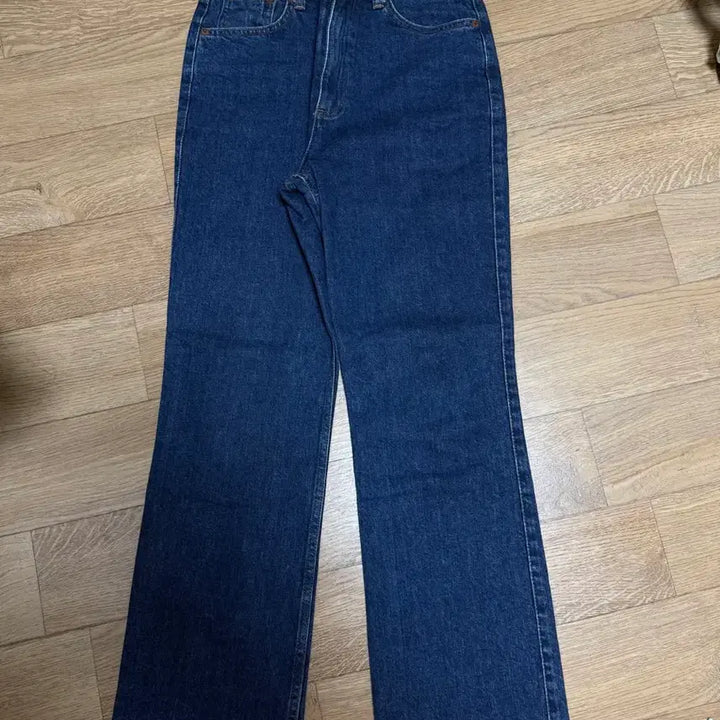 [BUNJANG] Brunch Slim Fit Candiani Denim Jeans / 도매 브랜드 브런치 칸디아니 데님