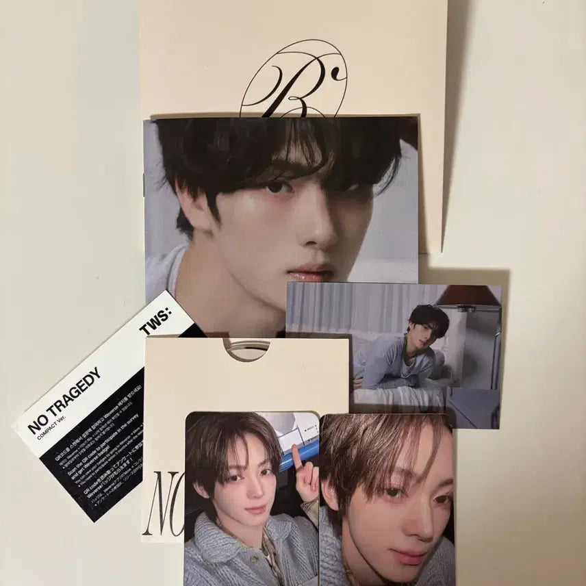 [BUNJANG] TWS NO TRAGEDY Compact Ver. Youngjae Blush Set / 투어스 컴팩트 영재 버전 세트 포카 NO TRAGEDY
