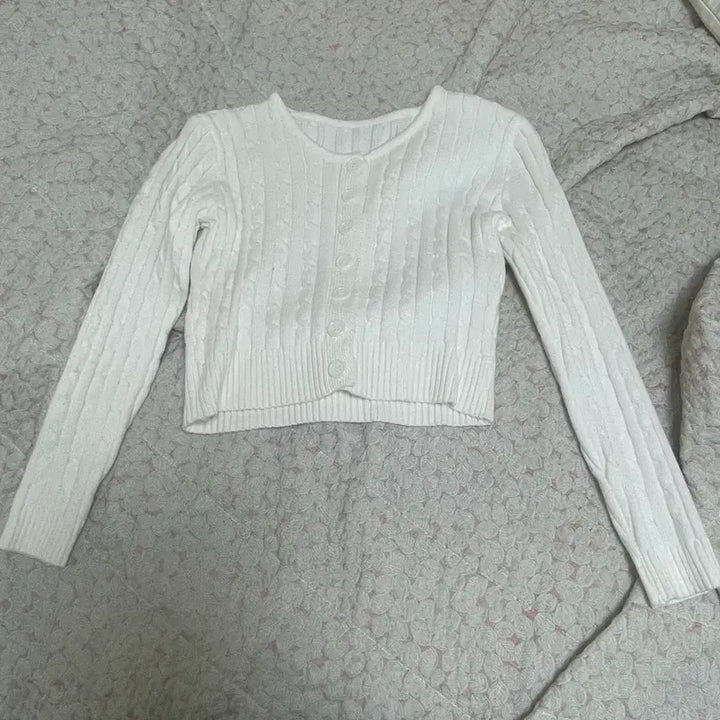 [BUNJANG] Twisted Crop Knit Cardigan - White / 꽈배기 크롭 니트 / 에이블리 지그재그 화이트 흰색 가디건
